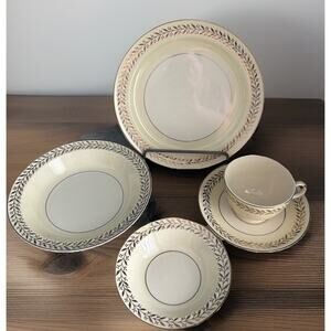 Taylor Smith & Taylor “Daphne” Cream Gold Set Lunch Plate 8” Bowl Tea Cup Saucer